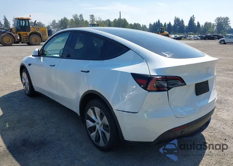 2023 Tesla Model Y Awd/Long Range Dual Motor All-Wheel Drive from USA, damaged, VIN 7SAYGDEE1PF816935